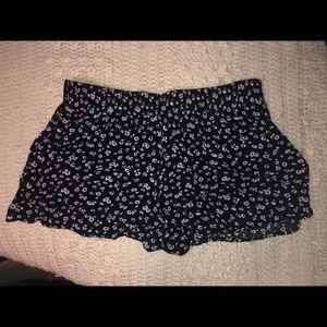 flower pattern, flowy shorts